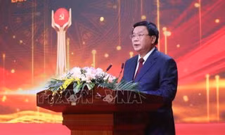 Trao giải Cuộc thi viết chính luận về bảo vệ nền tảng tư tưởng của Đảng