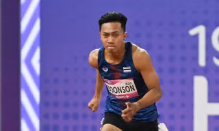 Thần đồng điền kinh Thái Lan tiết lộ lý do không chịu về đích ở nội dung chạy 200m nam Asiad 19