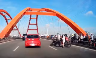Phó giám đốc Công an TPHCM: 'Không khoan nhượng vi phạm giao thông'