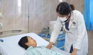 Đề xuất 'giảm trừ đặc biệt' cho giáo dục, y tế trong Luật Thuế thu nhập cá nhân mới