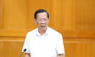 Chủ tịch TPHCM nhận thêm nhiệm vụ 