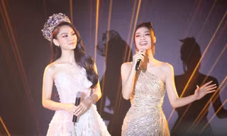 Lần đầu dự sự kiện sau đăng quang, Hoa hậu Mai Phương khoe giọng hát chuyên nghiệp làm fan trầm trồ