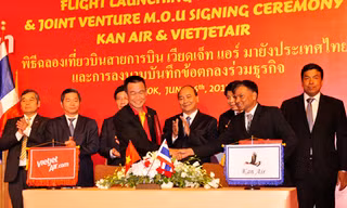 Hàng không Việt liên doanh với Thái Lan