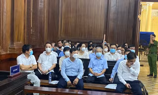 Các bị cáo tại phiên tòa