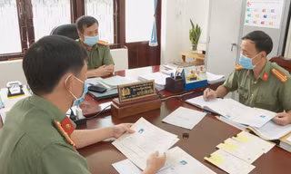 Công an kiểm tra bằng cấp giả ở huyện Cư Kuin