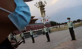 Lực lượng an ninh trên quảng trường Thiên An Môn ngày 21/5ảnh: Reuters