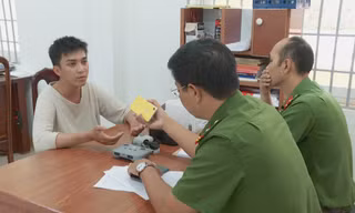 Giả nhân viên bưu cục lừa đảo, chiếm đoạt tài sản liên tỉnh