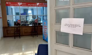 Kiểm điểm cán bộ địa chính ở Đắk Lắk đi nhậu trong giờ làm
