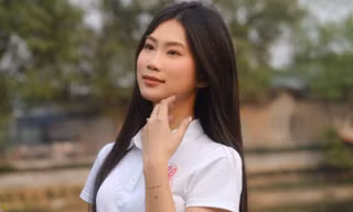 Cô gái Thanh Hóa mời 34 người nhà, hàng xóm vào Huế xem chung kết Hoa hậu Việt Nam