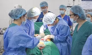 Cứu sống bào thai ngay từ trong bụng mẹ: Việt Nam làm chủ công nghệ y học mới