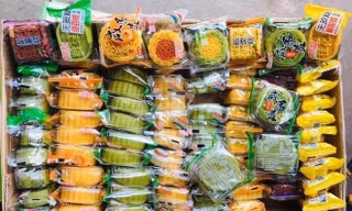 Bánh trung thu mini 3.000đ/chiếc; nhiều người săn lùng ‘tiên dược’ Thiên Sơn tuyết liên