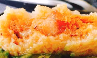 Mới lạ bánh chưng Tết vị caramel, nhân bào ngư 
