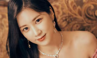 Chorong (Apink) đáp trả "cực gắt" khi bạn thời thơ ấu tiết lộ sai sự thật về mình