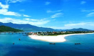 Vịnh nào của Việt Nam là thành viên câu lạc bộ 'Các vịnh biển đẹp nhất thế giới'?