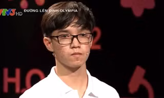 Tô Thanh Phong nhất cuộc thi tuần cuối cùng tháng 3 quý 4 Đường lên đỉnh Olympia khi ghi điểm ở câu hỏi cuối cùng về đích