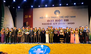 Phó GĐ Bệnh viện K làm Chủ tịch T.Ư Hội Thầy thuốc trẻ Việt Nam