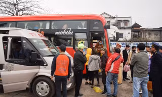 Xe khách 46 chỗ, nhồi nhét tới... 79 người