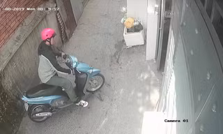 T. vào phòng nạn nhân rồi rời đi vào thời điểm xảy ra vụ việc.