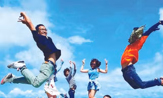 Quần đảo Hải Tặc là điểm đến lý thú của các bạn trẻ 