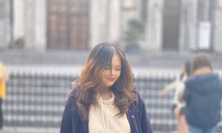 Sinh viên Lê Vũ Anh Thư, năm thứ nhất bằng Cử nhân về quản trị du lịch khách sạn trường Đại học La Trobe ở Melbourne, Ú