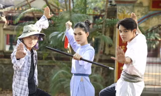MV có bản sao Ngọc Trinh tham gia leo lên #2 Trending YouTube chỉ sau 2 ngày