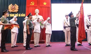 Phòng CSHS Công an Đà Nẵng được tặng thưởng Huân chương Chiến công hạng Ba