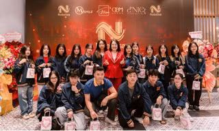 Cơ hội kinh doanh kiếm thêm thu nhập cho sinh viên có nhiều người theo dõi trên mạng xã hội 
