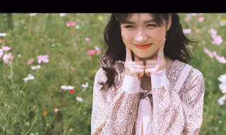 Cô nàng quê Nghệ An gây ‘sốt’ với nét đẹp tựa Khánh Vân và Hoà Minzy