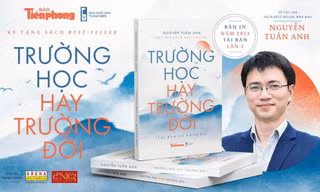 Tác giả Nguyễn Tuấn Anh sẽ ký tặng sách cho sinh viên tại sân vận động Đại học Bách khoa