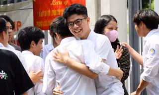 Giáo viên nói gì về đề Văn 2025, sẽ có 'mưa' điểm 9 hay điểm 8 cũng khó?