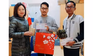 Ấm áp trước ngày cận Tết cổ truyền Việt Nam của lưu học sinh Campuchia tại Trường Đại học Thủy lợi