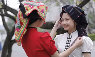 Hà Nội 'biến hóa' thành 'Tây Bắc thu nhỏ', giới trẻ 'rần rần' check-in