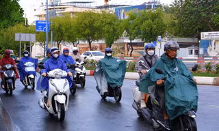 Nắng nóng giảm, Nam bộ đón mưa dông