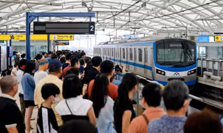 Hơn 530.000 lượt khách trong 6 ngày vận hành Metro 1