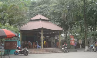 Công viên xuống cấp