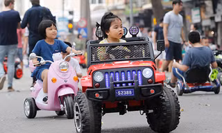 Kiếm tiền triệu mỗi ngày nhờ cho thuê ô tô điện Trung Quốc