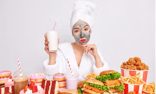 Chi tiêu quá mức, tập thể dục quá đà và những thứ tự hại chính mình mà bạn không biết