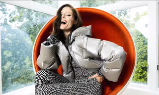 Soi tủ quần áo của siêu mẫu Coco Rocha để cập nhật những xu hướng thời thượng nhất