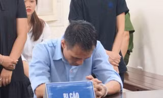 Bị cáo Hoàng Tuấn Anh tại tòa.