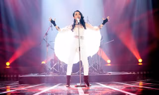 Phạm Thu Hà liều mình mang Rock vào Opera
