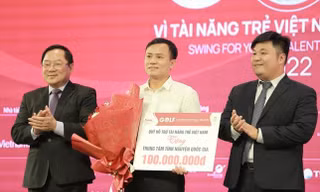 Tiền Phong Golf Championship năm 2022 tặng thưởng 'những trái tim Hồng'