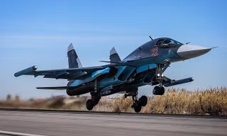Xung đột Nga - Ukraine ngày 18/12: Oanh tạc cơ Su-34 Nga tấn công cứ điểm của quân đội Ukraine
