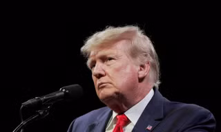 Ông Donald Trump dọa cắt viện trợ cho Ukraine nếu tái đắc cử