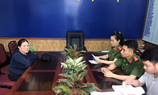 Bà Bích cho người lao động vay tiền với mức lãi cắt cổ, ảnh: Công an cung cấp.
