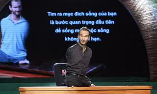 Nick Vujicic trò chuyện với 500 trẻ em khuyết tật