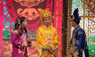 'Miễn chầu, mau mà về trông coi bầy thiên nga'