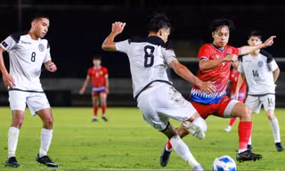 U20 Lào thắng 'huỷ diệt' ngày ra quân và cử chỉ khiến người dân rơi nước mắt