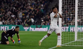 Real Madrid bất lực trong cuộc đua với Barca, HLV Ancelotti chỉ rõ tại sao