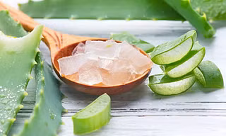 Mẹo đuổi muỗi giúp bạn ngủ không cần mắc màn