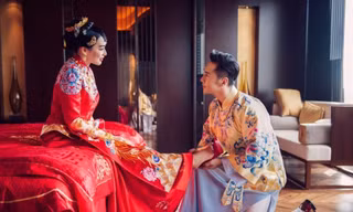 Vợ chồng Chung Lệ Đề nồng nàn trong ngày cưới
